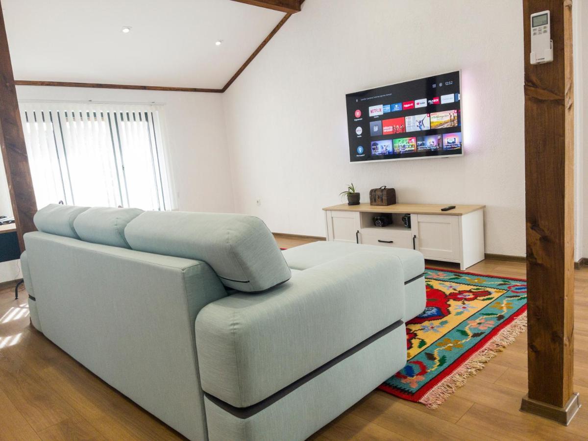 Stylish Loft Studio With Great View To Ardino Exterior foto