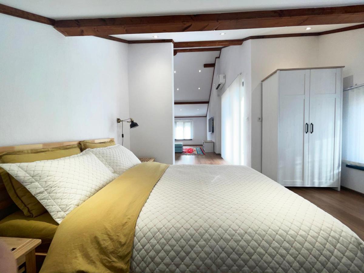 Stylish Loft Studio With Great View To Ardino Exterior foto
