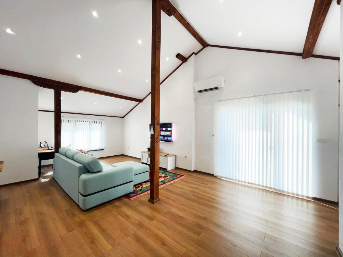 Stylish Loft Studio With Great View To Ardino Exterior foto